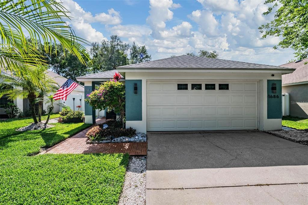 1686 OAK SPRING DRIVE
