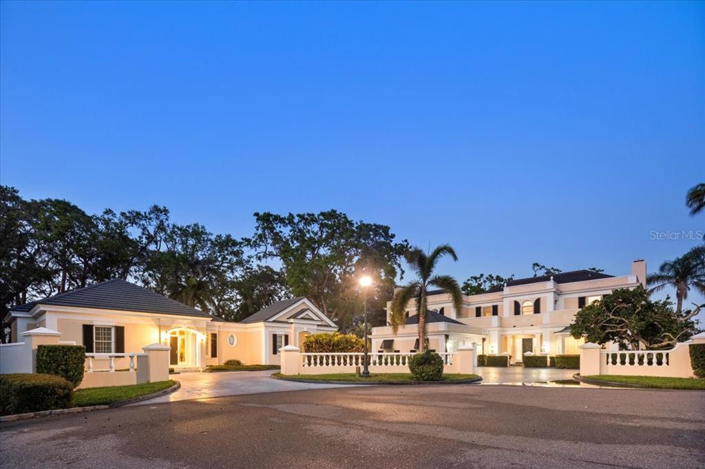 236 SAINT JAMES PARK, OSPREY, FL — photo 2 of 30