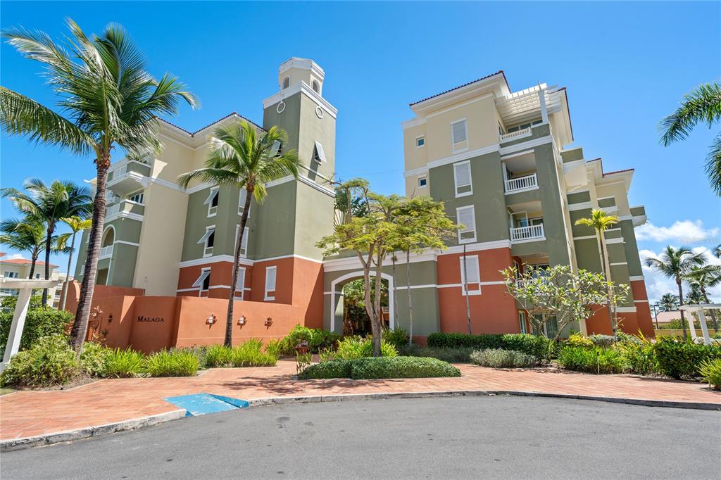 100 OCEAN DRIVE UNIT 144