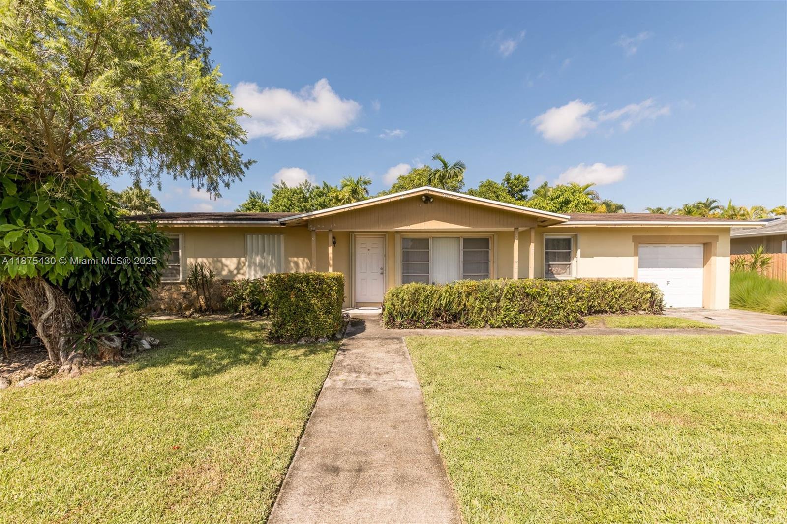 7304 SW 127th Ct, Miami FL 33183