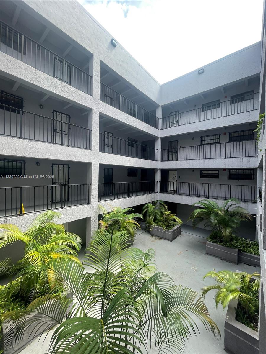 777 SW 9th Ave # 314, Miami FL 33130
