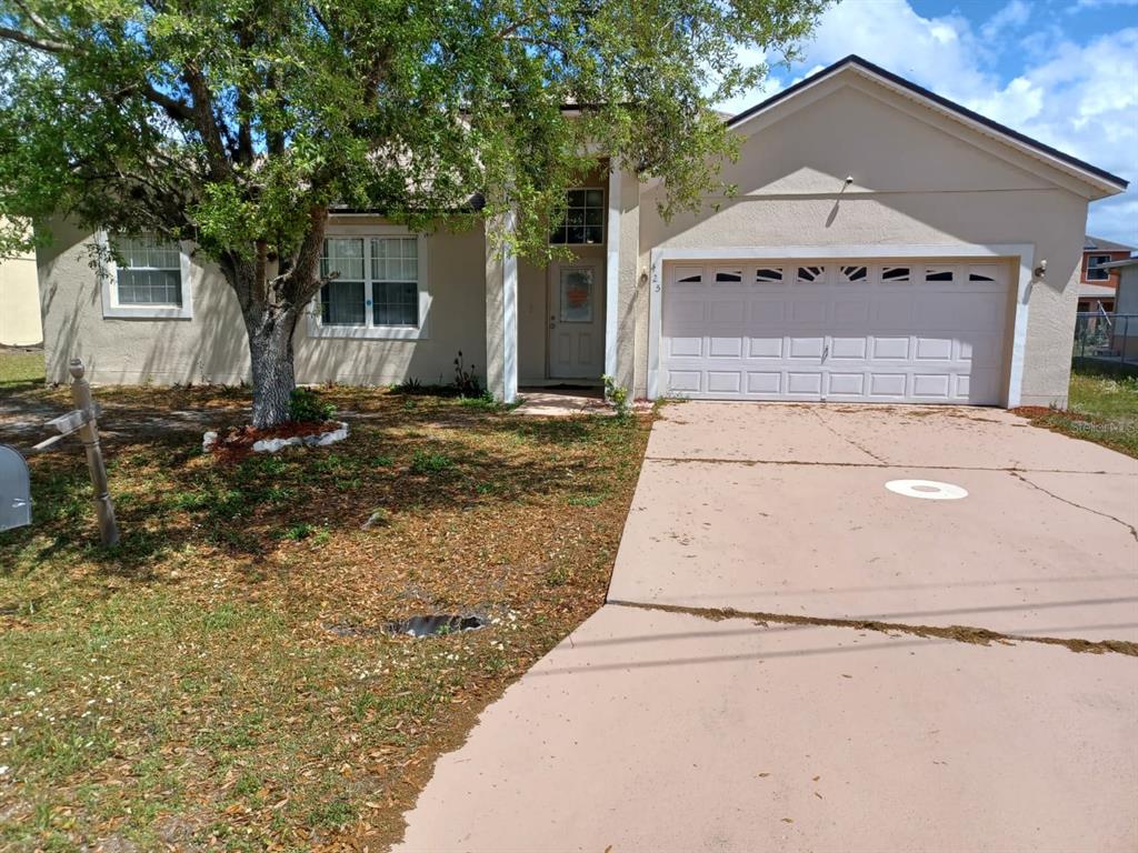 425 BRIDGEWATER COURT