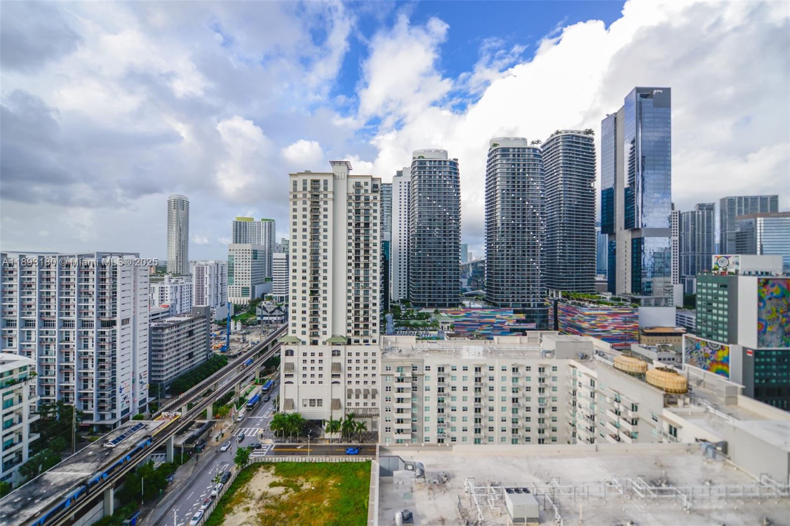 1111 SW 1st Ave, Miami FL 33130