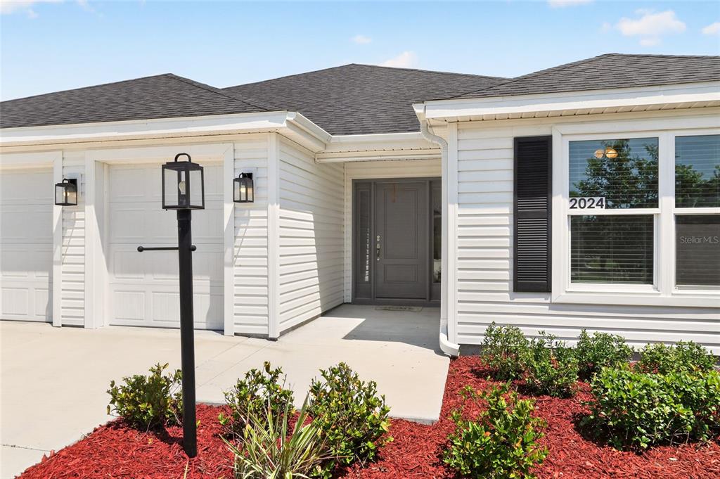 2024 MCMURTRIE LOOP, THE VILLAGES, FL — photo 2 of 30