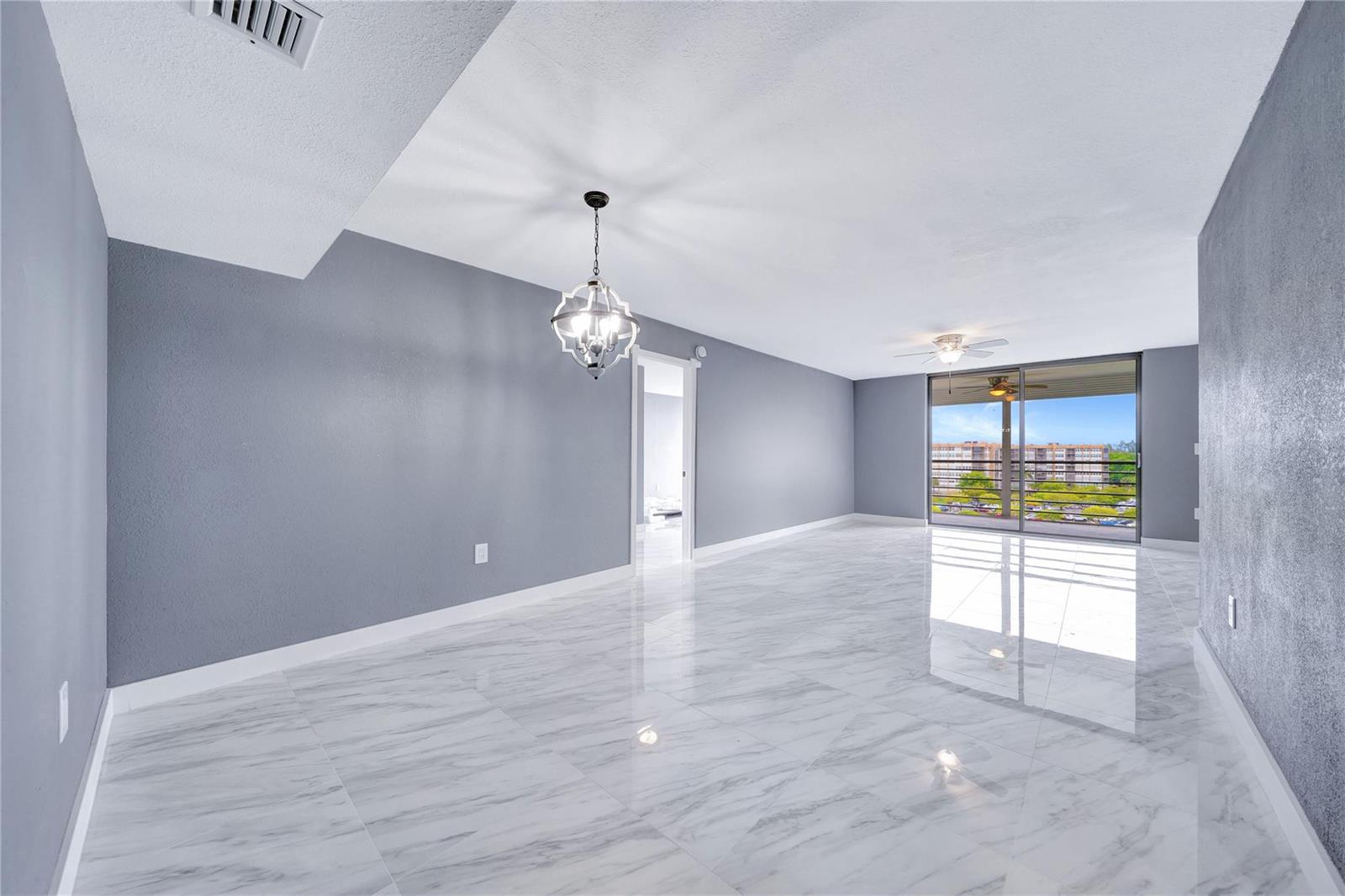 1100 Saint Charles Place # 708, Pembroke Pines FL 33026