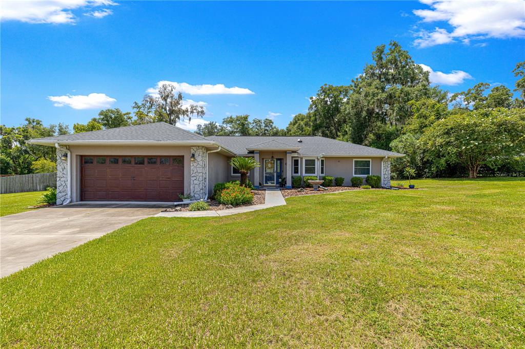 5948 SE 129TH PLACE, BELLEVIEW, FL — photo 2 of 30