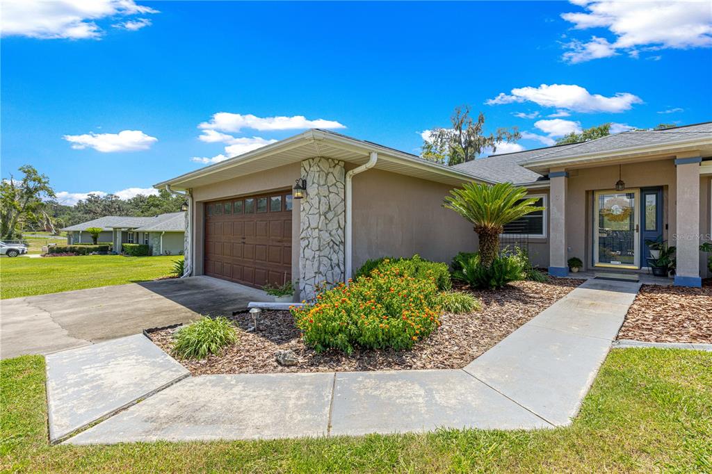 5948 SE 129TH PLACE, BELLEVIEW, FL — photo 5 of 30