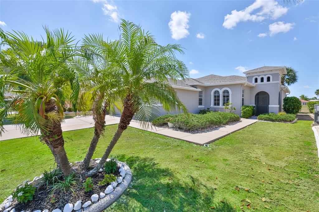 448 NOBLE FAIRE DRIVE
