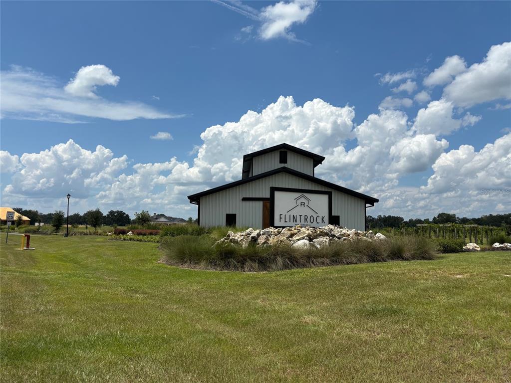 5890 SW 124TH WAY, ARCHER, FL — photo 2 of 6