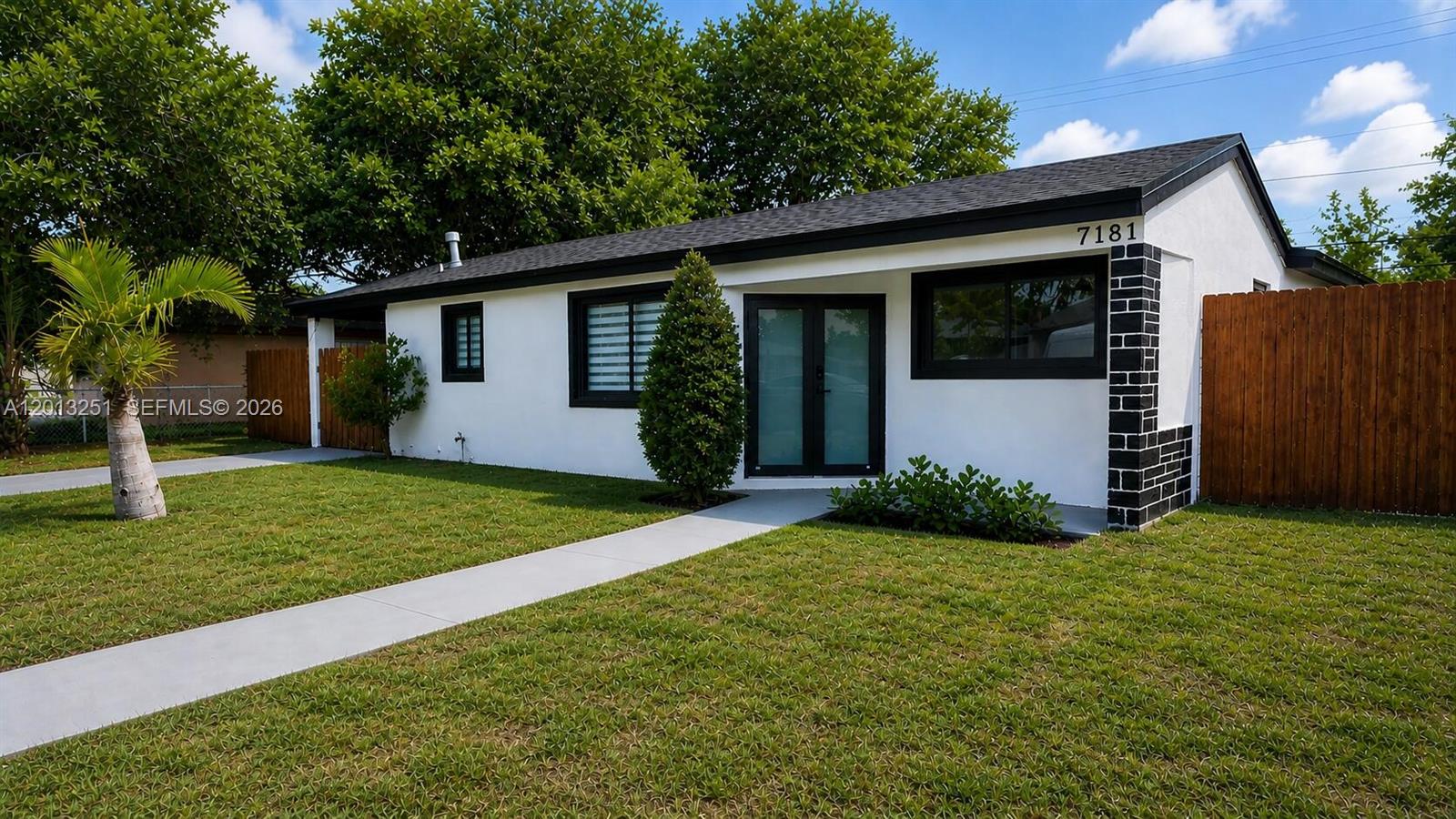 7181 Raleigh St, Hollywood FL 33024