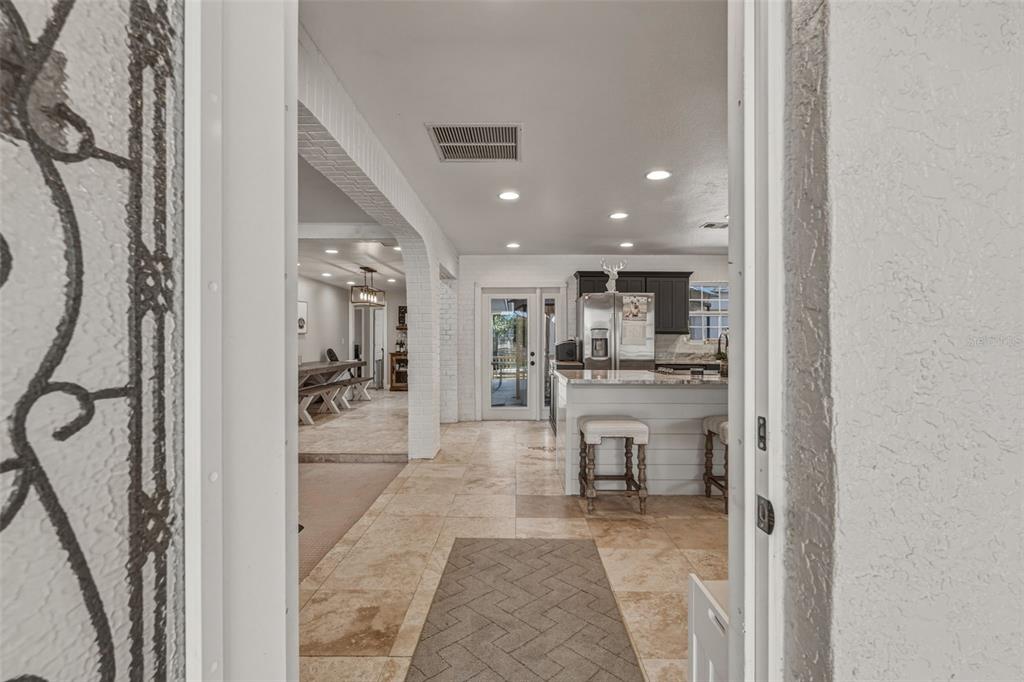 101 MARLIN DRIVE, PUNTA GORDA, FL — photo 4 of 30