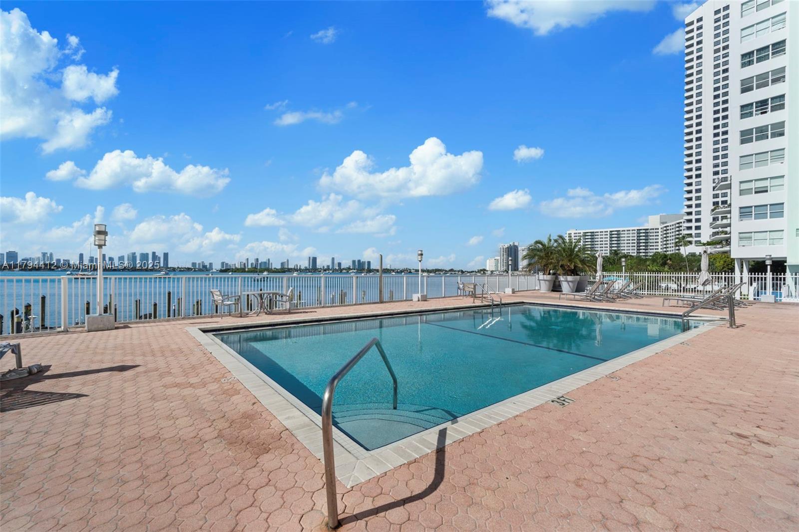 1228 West Ave # 605, Miami Beach FL 33139
