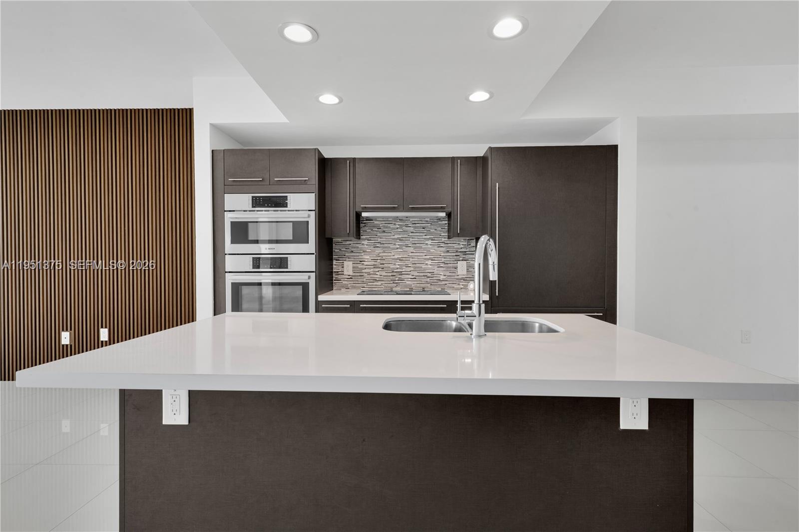 7751 NW 107th Ave # 518, Doral FL 33178