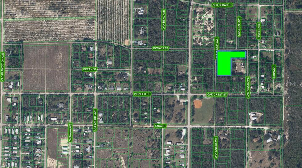 This is an aerial map showing a highlighted parcel of land in a residential area — 6101 OAK RIDGE AVENUE LOT 20, SEBRING, FL