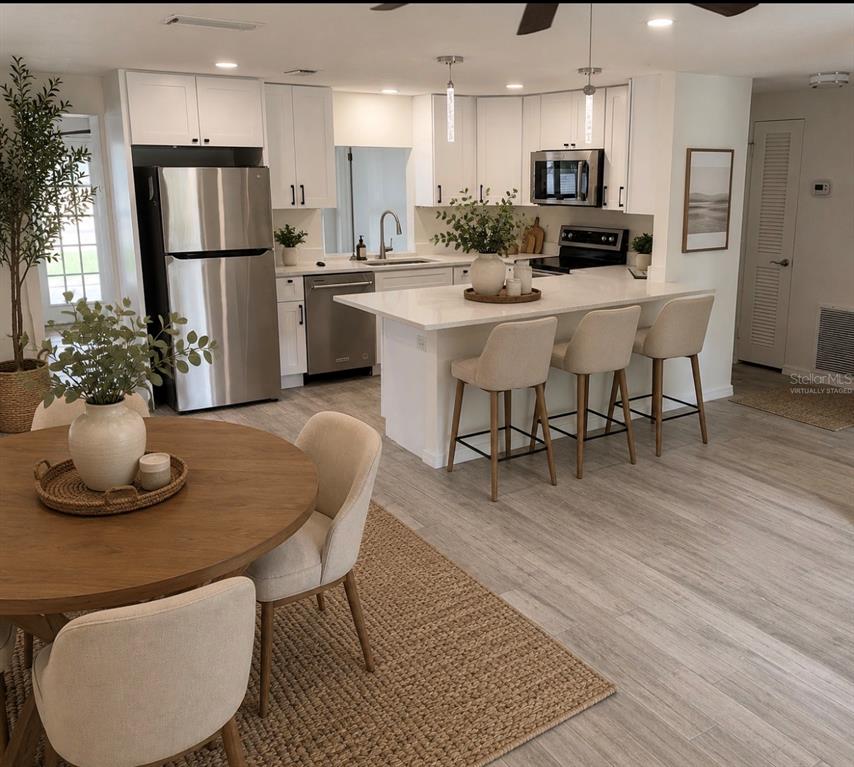 4319 AUGUSTINE AVENUE, SARASOTA, FL — photo 5 of 20