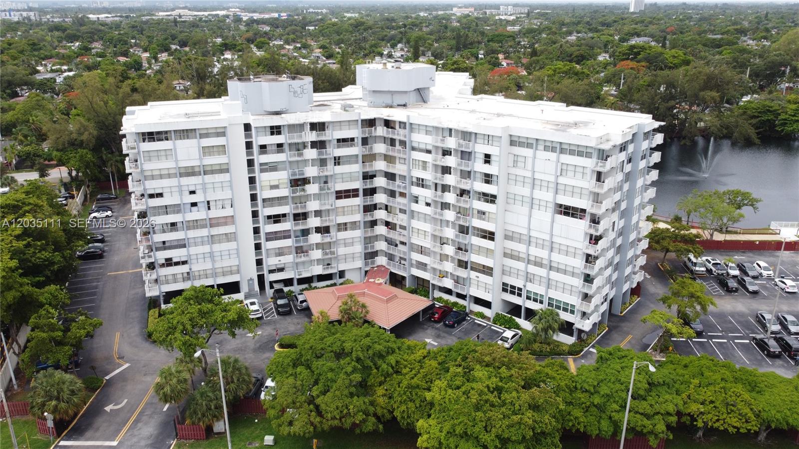 1300 NE Miami Gardens Dr # 308E, Miami FL 33179