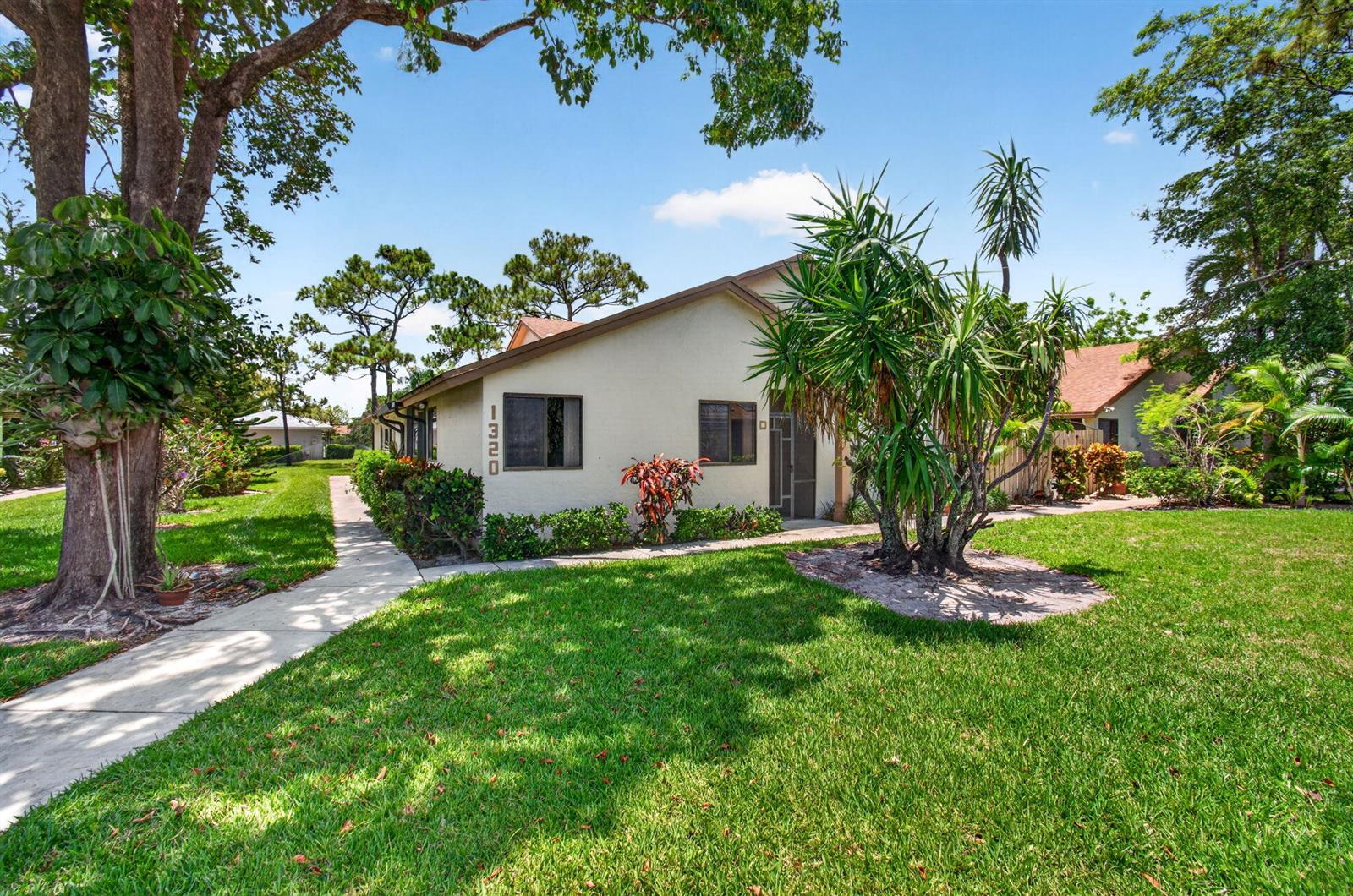 1320 NW 29th Avenue # D, Delray Beach FL 33445
