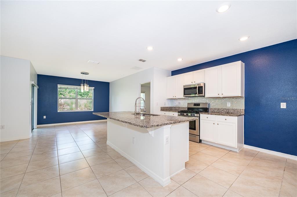 239 LAZIO CIRCLE, DEBARY, FL — photo 3 of 30