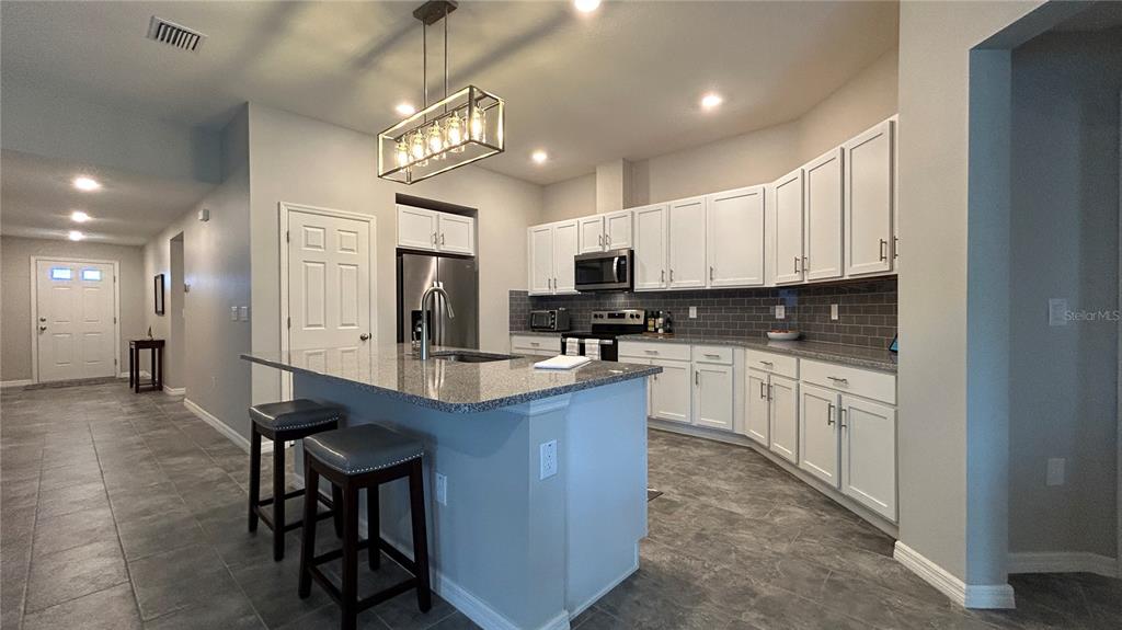 9475 OAKLEAF HAMMOCK PLACE, SEFFNER, FL — photo 4 of 30
