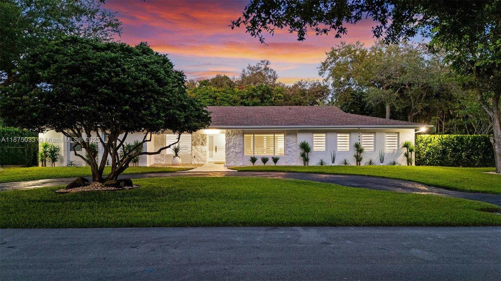 12205 SW 69th Pl, Pinecrest FL 33156
