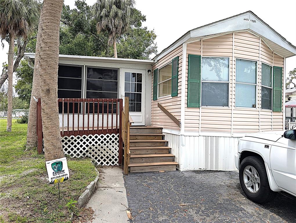 3300 26TH AVENUE E UNIT 17