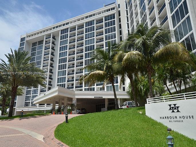 10275 Collins Ave # 335, Bal Harbour FL 33154
