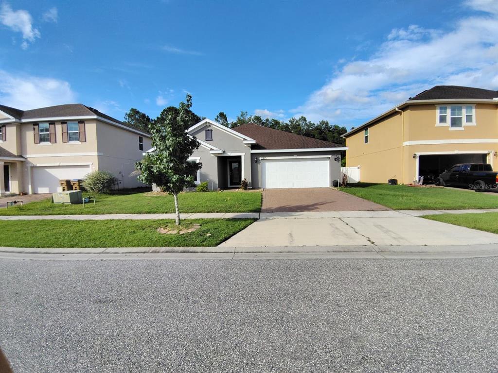 2213 WAUKEGAN DRIVE