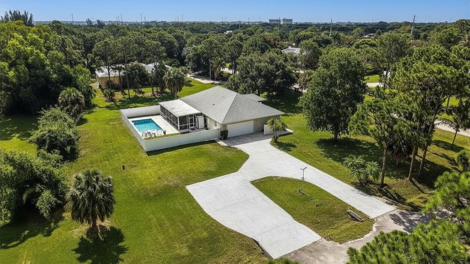 6681 140th Lane N, Palm Beach Gardens FL 33418