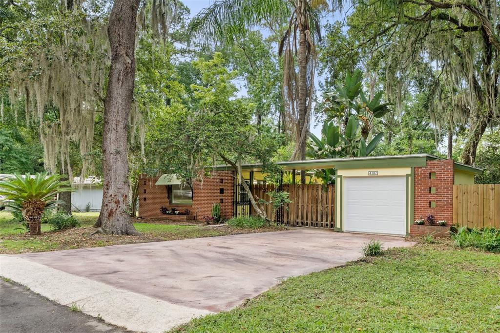 4107 NW 13TH PLACE