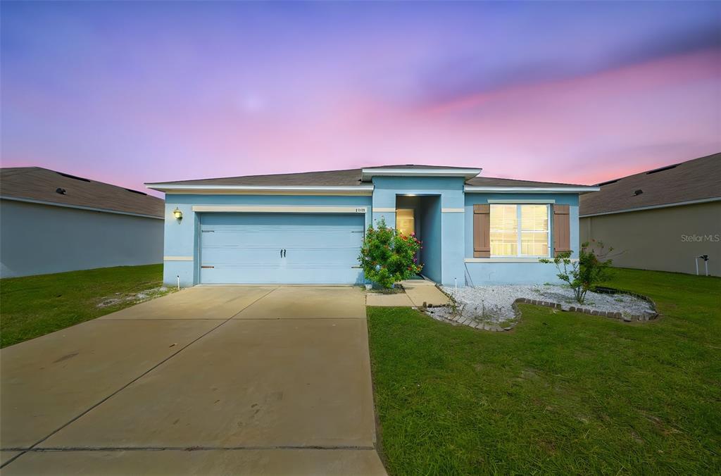1332 COVENTRY COURT