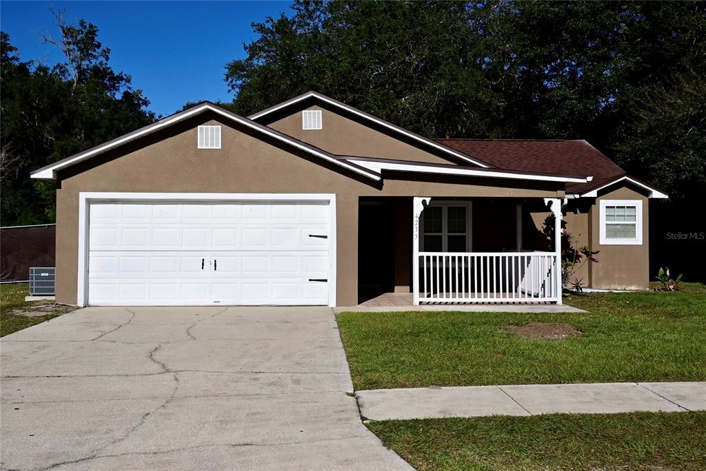 4235 W VISTA COURT