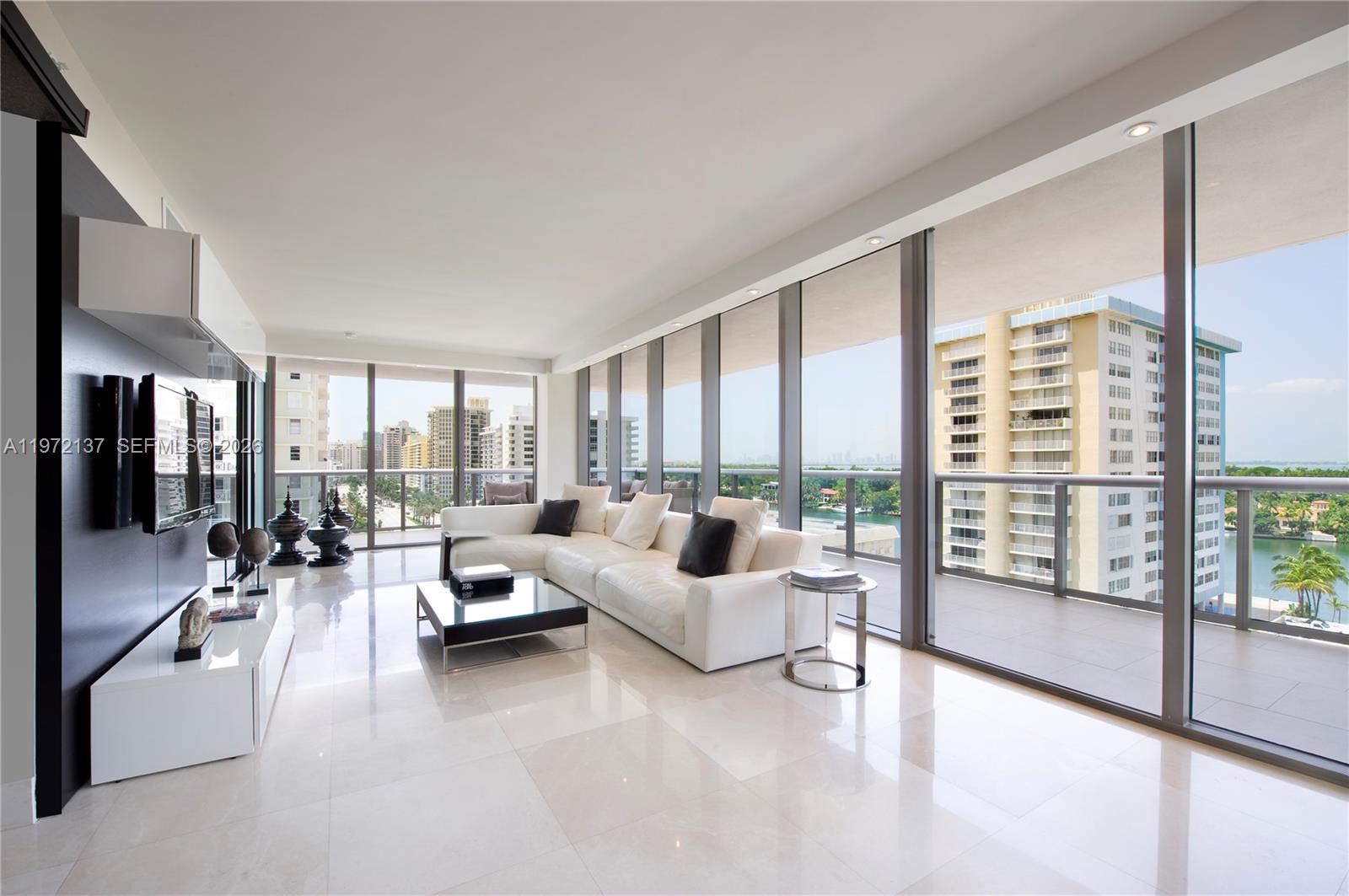 5875 Collins Ave # 1008, Miami Beach FL 33140