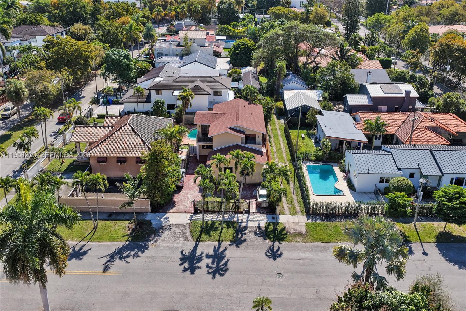 2311 SW 5th Ave, Miami FL 33129