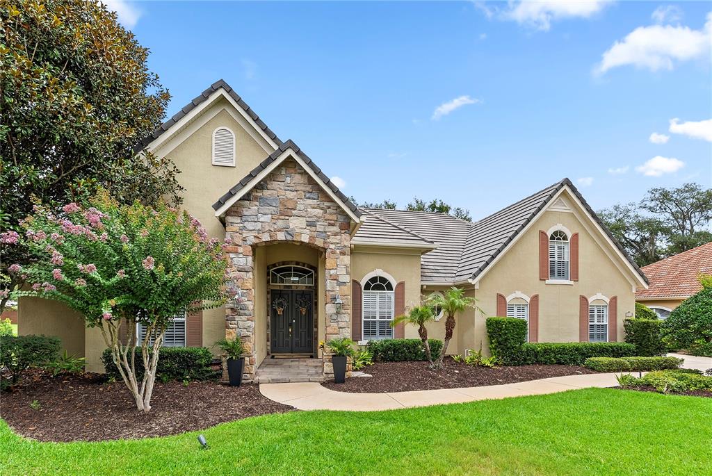 1542 WESTOVER LOOP