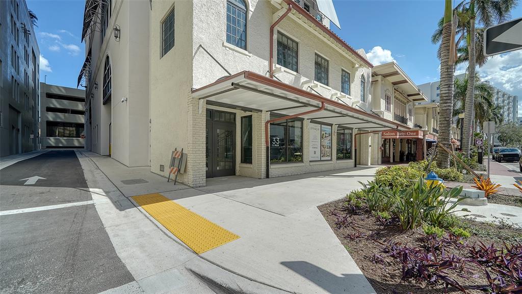 33 S PALM AVENUE UNIT 1403