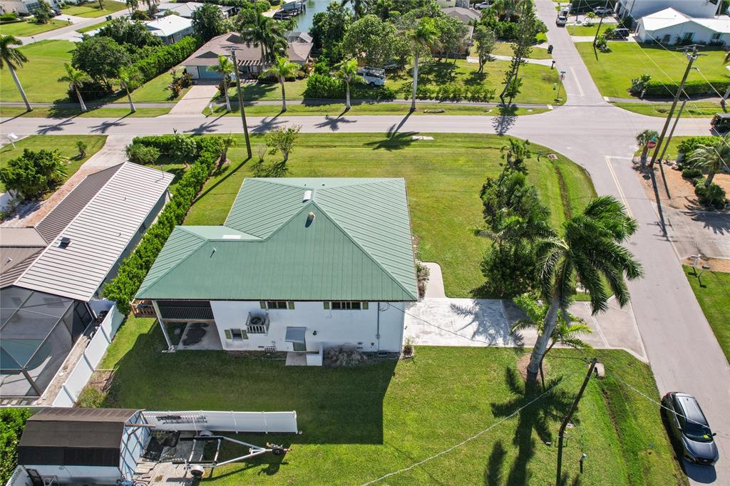 103 TAHITI CIRCLE, NAPLES, FL — photo 4 of 30