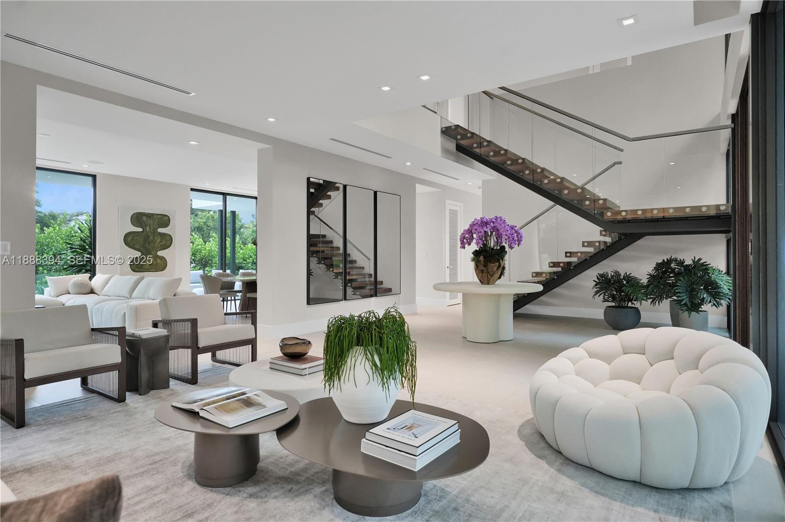 100 Hampton Ln, Key Biscayne FL 33149