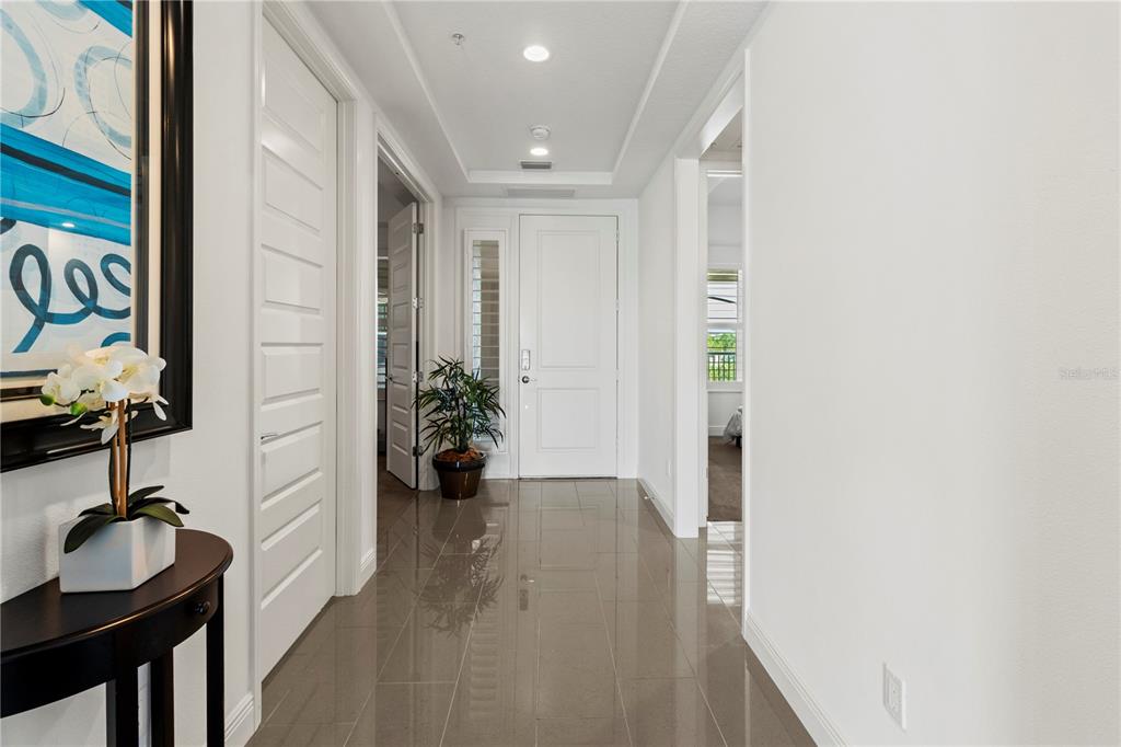 10520 BOARDWALK LOOP UNIT 302, BRADENTON, FL — photo 4 of 30