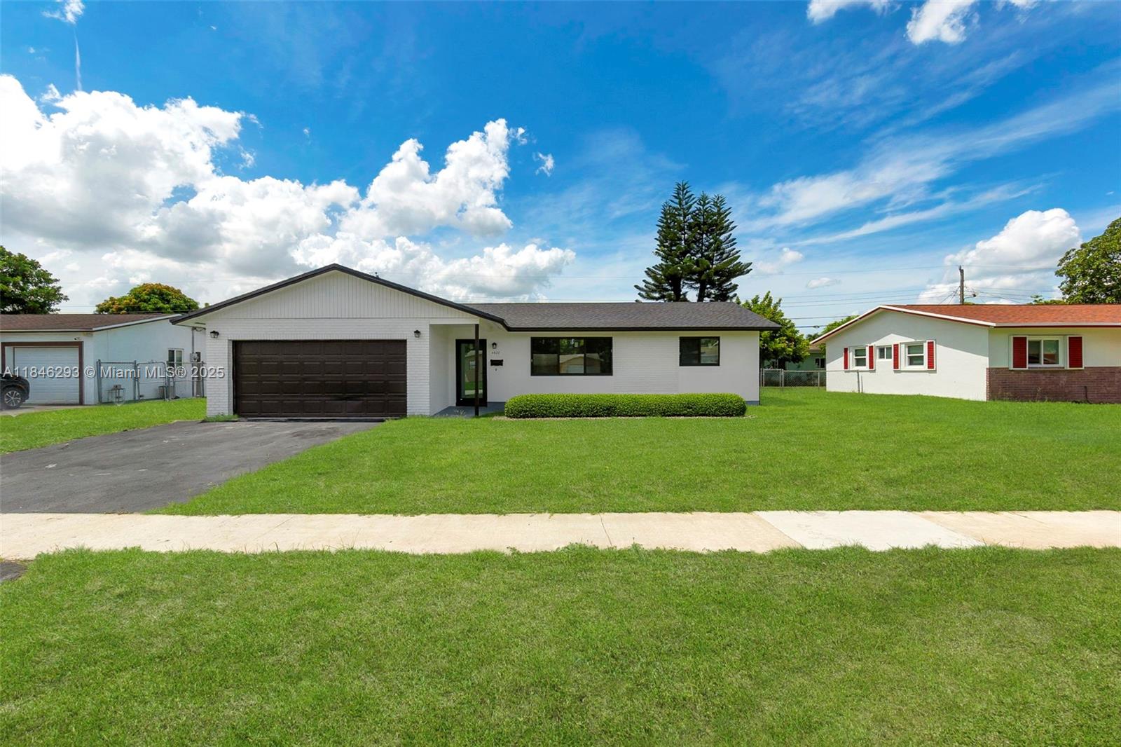 4820 NW 17th Ct, Lauderhill FL 33313