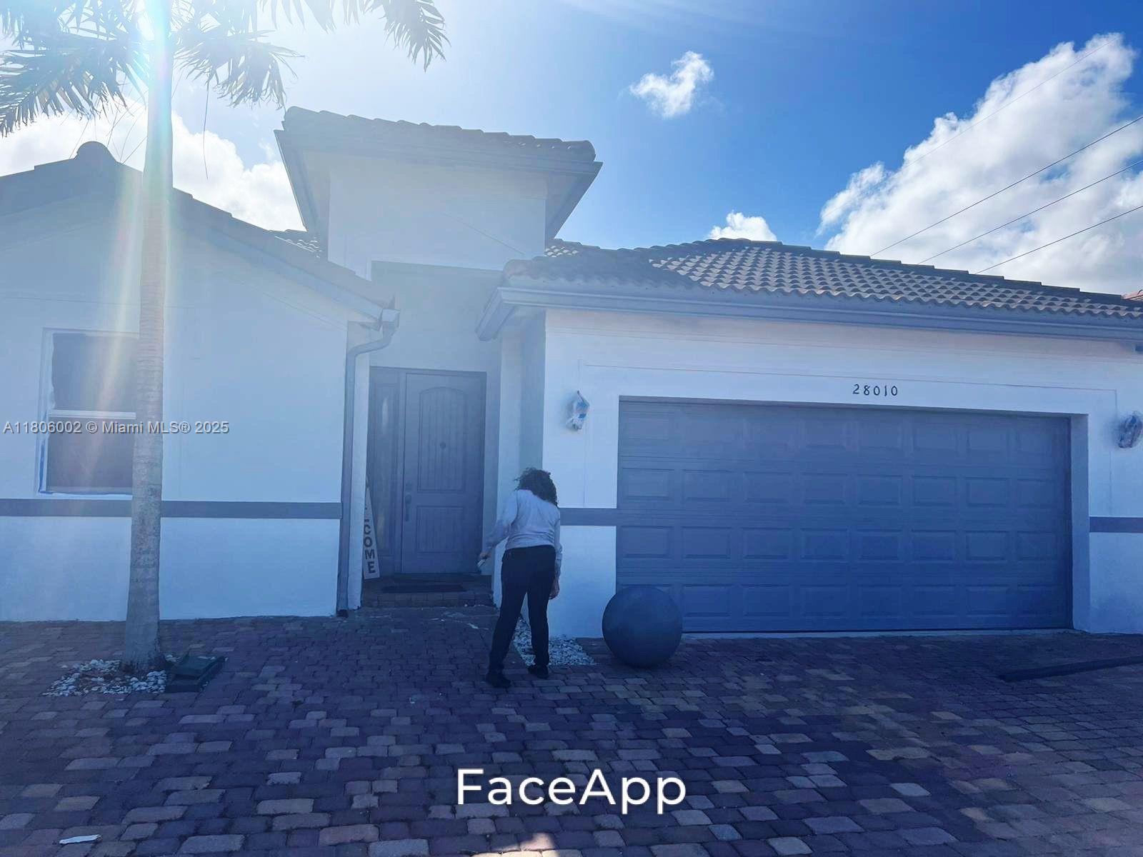 28010 SW 132nd Ave, Homestead FL 33033