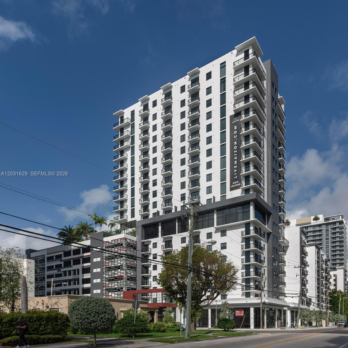 221 SW 12th St # 619, Miami FL 33130