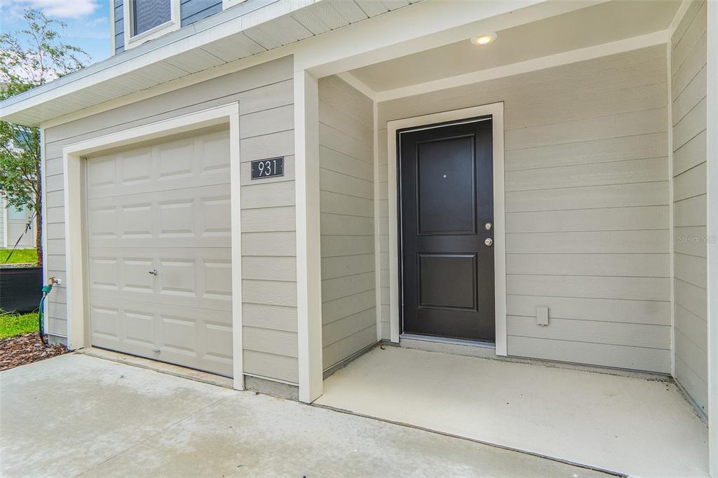 931 PHOENIX STREET, DAVENPORT, FL — photo 2 of 30