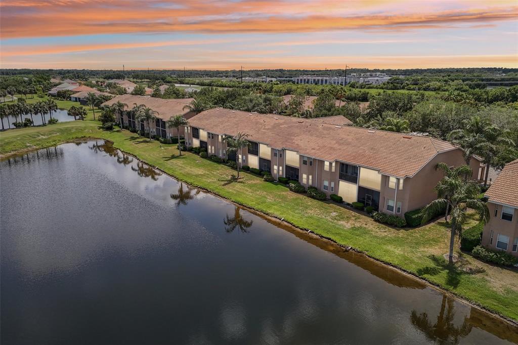 1003 FAIRWAYCOVE LANE UNIT 201