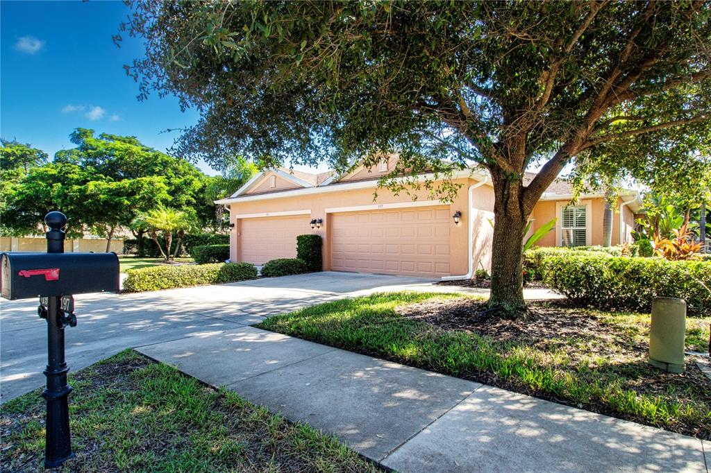 197 FONTANELLE CIRCLE