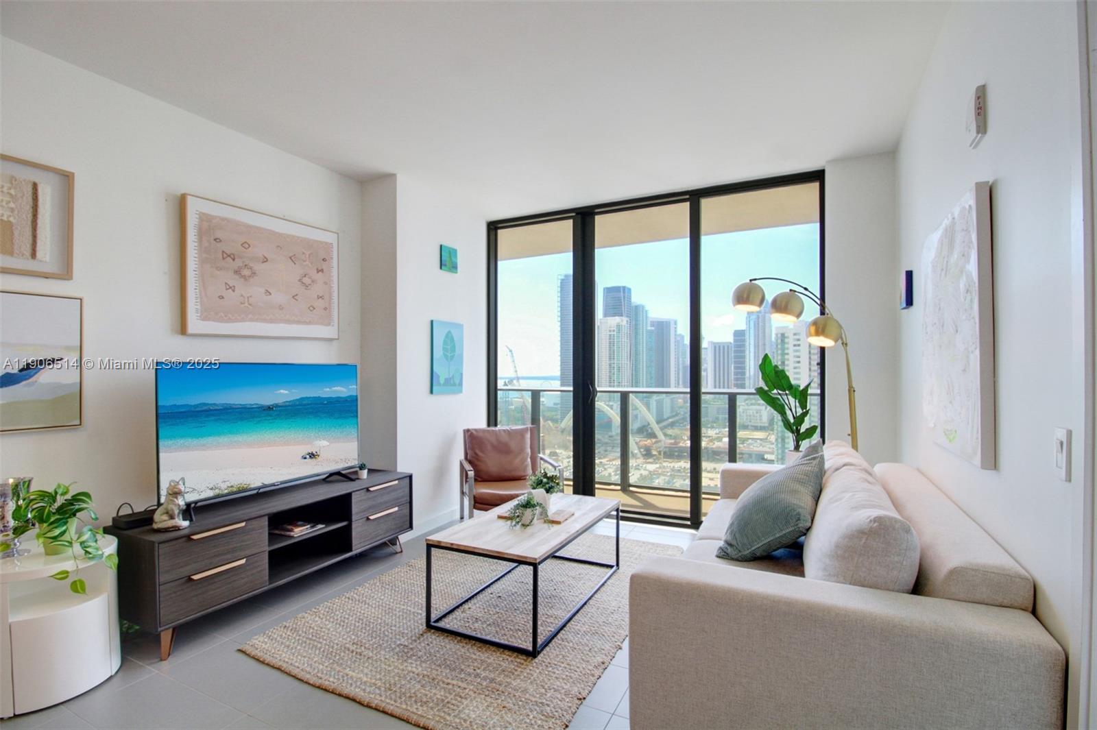 1600 NE 1st Ave # 2708, Miami FL 33132