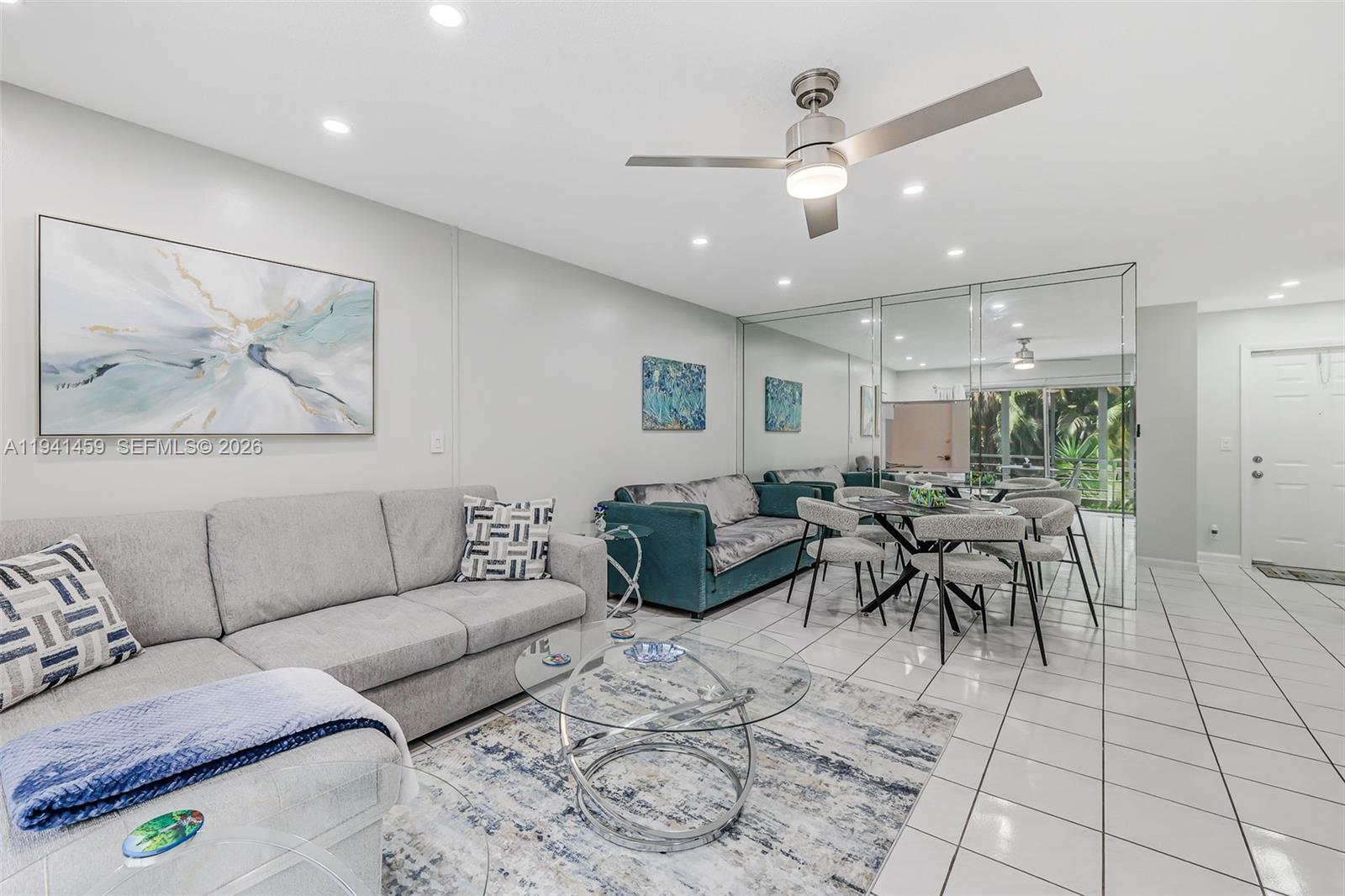 600 NE 14th Ave # 218, Hallandale Beach FL 33009
