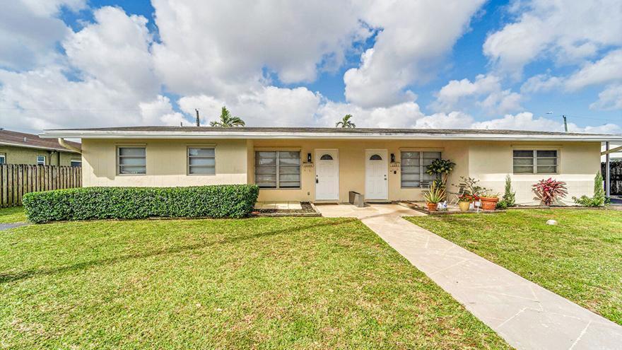 4681-4685 SW 43rd Terrace, Fort Lauderdale FL 33314