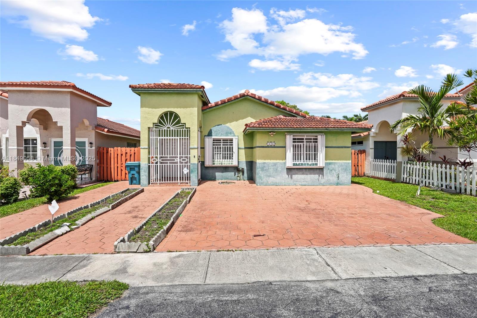 12356 NW 98th Pl, Hialeah Gardens FL 33018