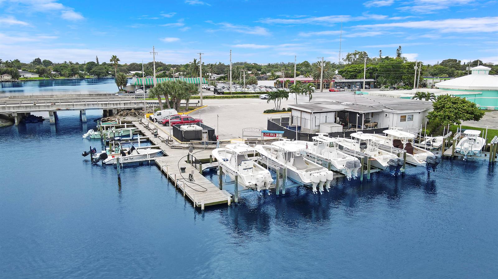 631 Northlake Boulevard, North Palm Beach FL 33408
