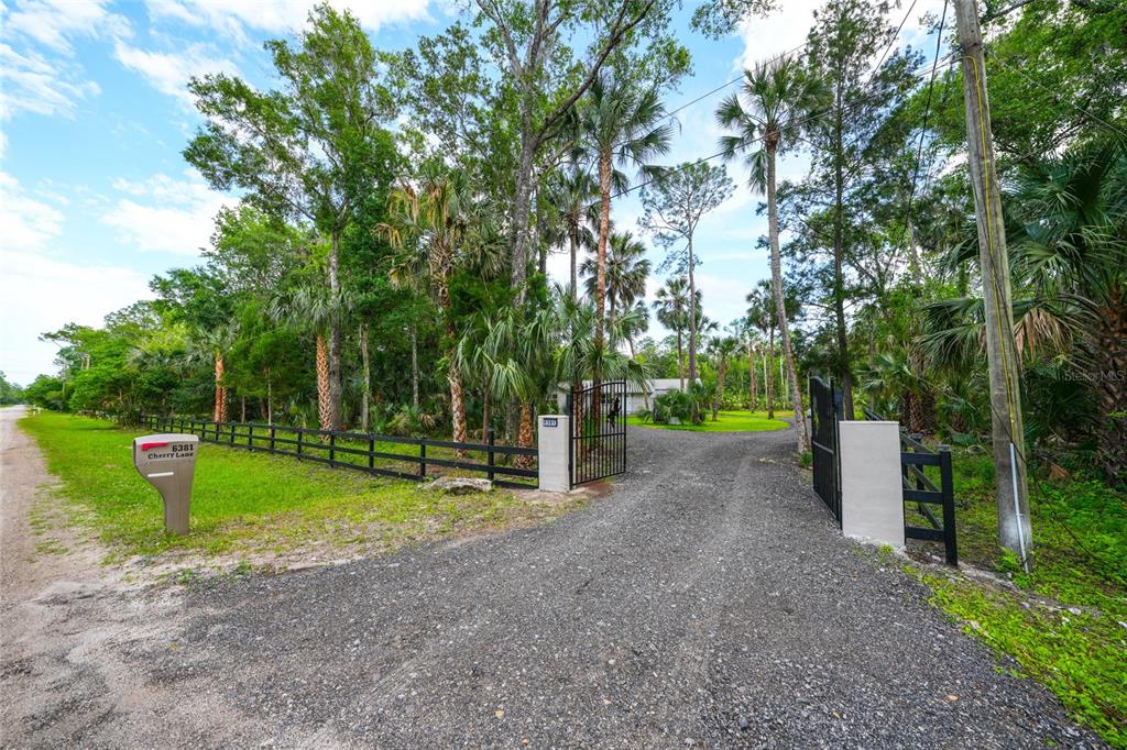 6381 CHERRY LANE, BUNNELL, FL — photo 4 of 30